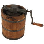 Old fashioned Ice Cream Maker